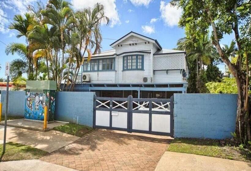 ペンション Cairns Sunshine Lodge