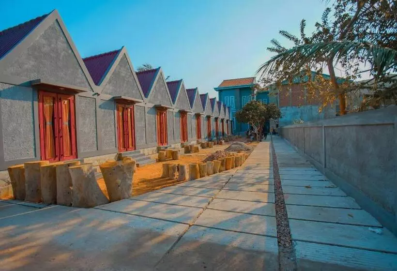 Pensió E2 Guest House