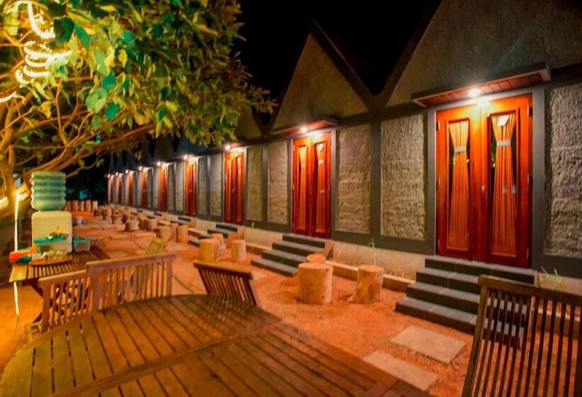 Pension E2 Guest House