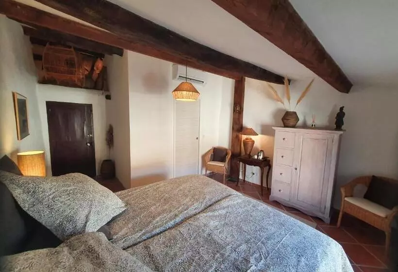 ペンション La Maison Provençale