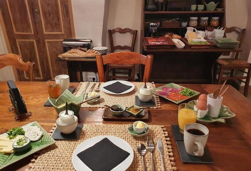 ペンション La Maison Provençale