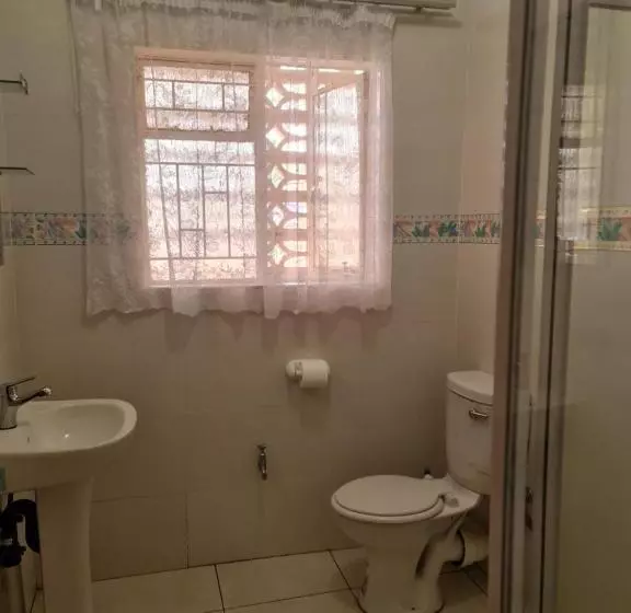 ペンション Mgh Guest House Klerksdorp