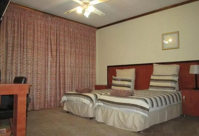 ペンション Mgh Guest House Klerksdorp