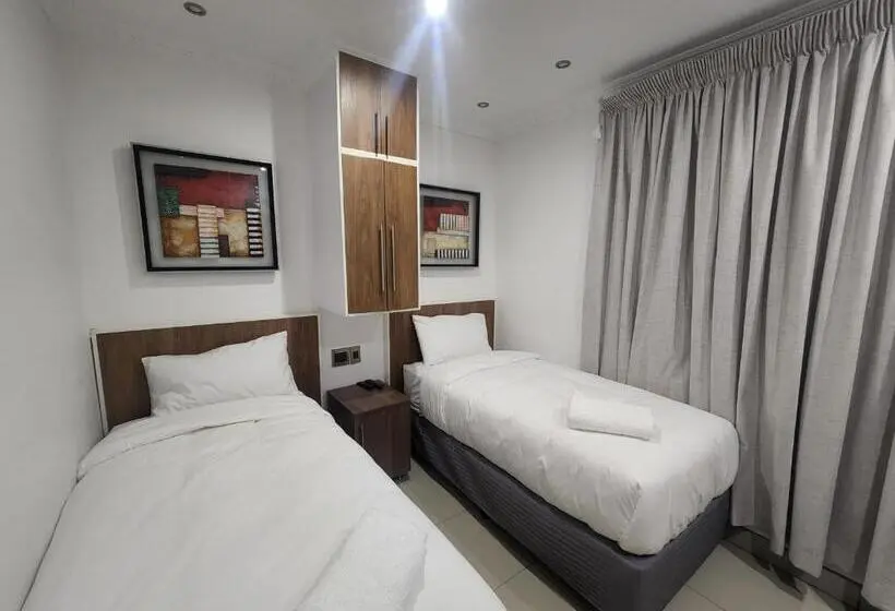 ペンション Mgh Guest House Klerksdorp