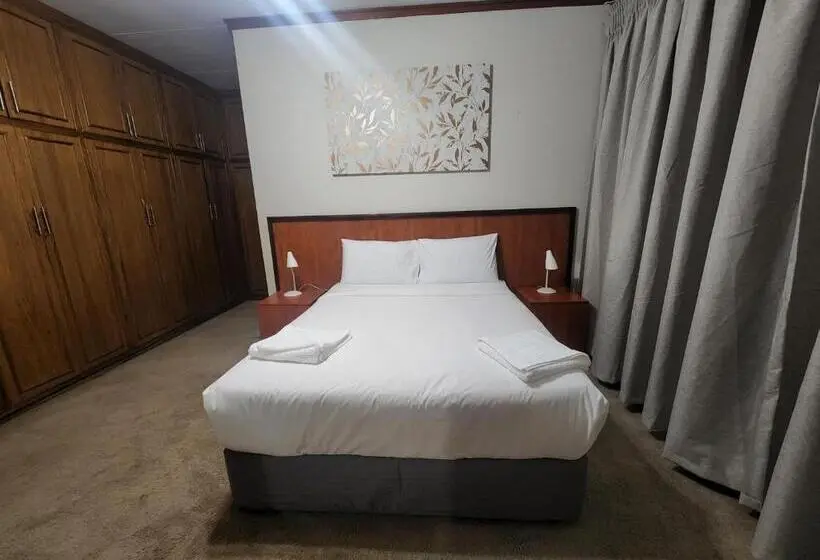 ペンション Mgh Guest House Klerksdorp
