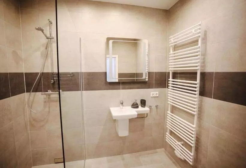 Majatalo Second Home