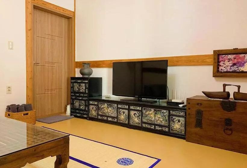 پانسیون Siwoowadang
