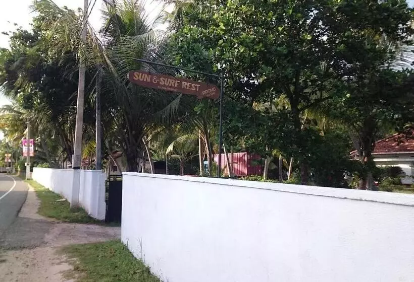 Majatalo Sun And Surf Rest