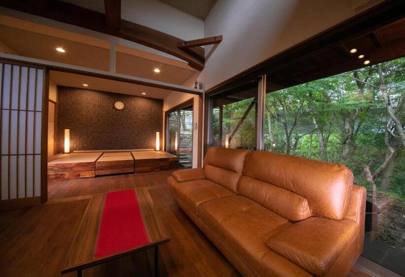 ریوکان Innter Hill Tsubasa Yufuin