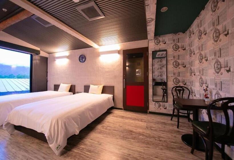 ریوکان Innter Hill Tsubasa Yufuin