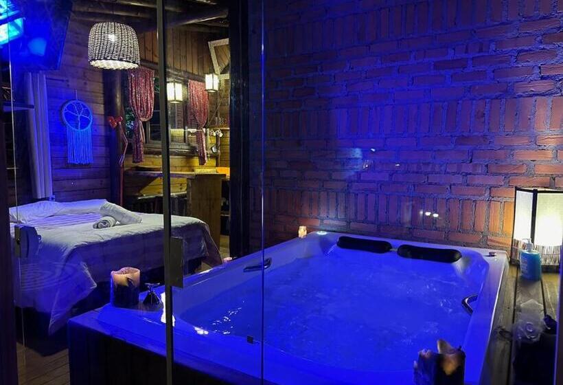 هاستل Bangalô House Praia Do Rosa Sc