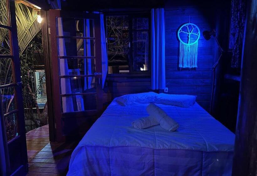 هاستل Bangalô House Praia Do Rosa Sc