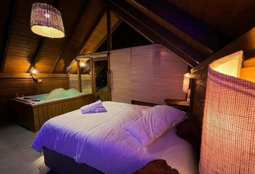 هاستل Bangalô House Praia Do Rosa Sc