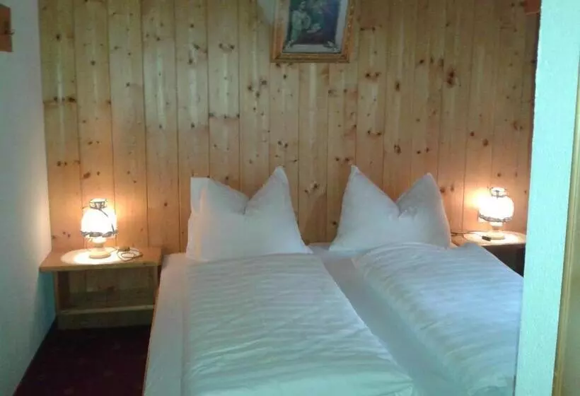 ユースホステル Gasthof Ochsalm