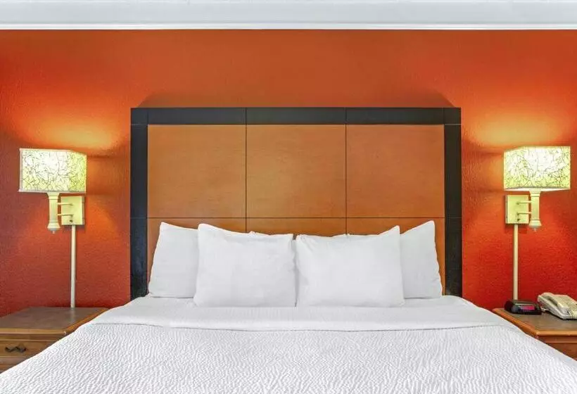 ユースホステル Quality Inn Slidell I 10