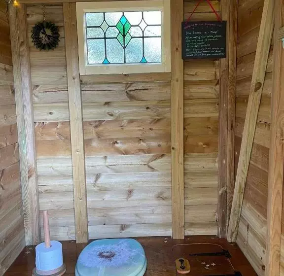 تختخواب و صبحانه Fernwood