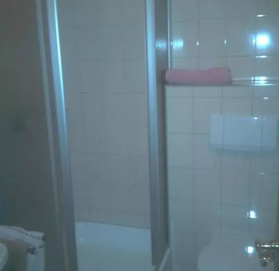 Aamiaismajoitus (B&B) Gästehaus Riml