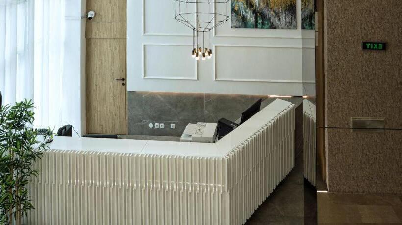 Complex Hotelier Steaua De Mare   Hotel Delfinul