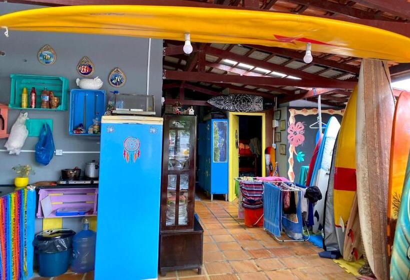 Hostel Surf De Bem