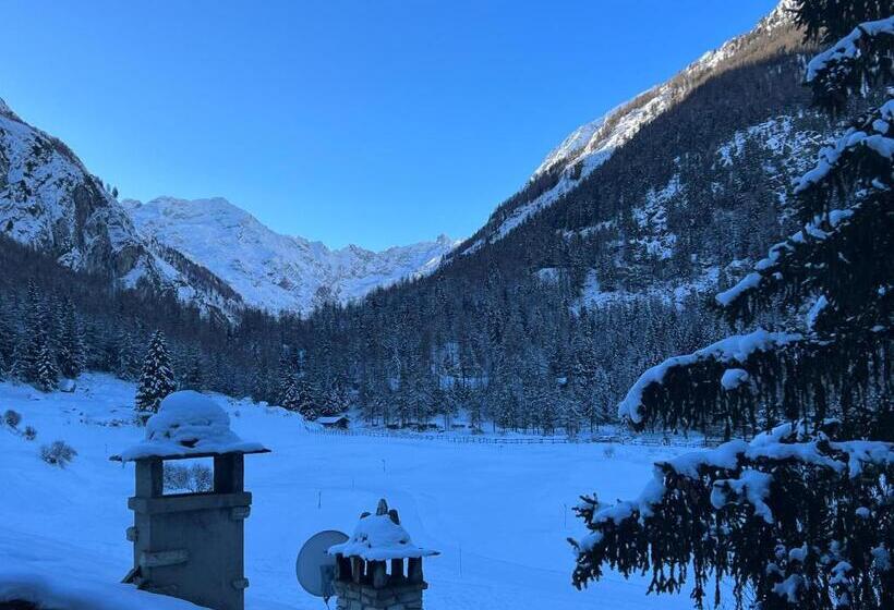 בית מלון כפרי Ondezana