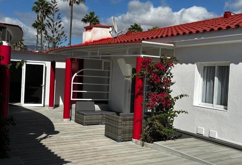 هتل Paradise Resort   Fkk Swinger & Nudist Couples Only