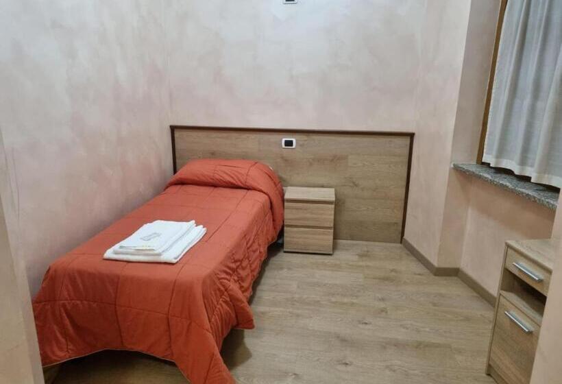 Отель Ristorante Da Valerio