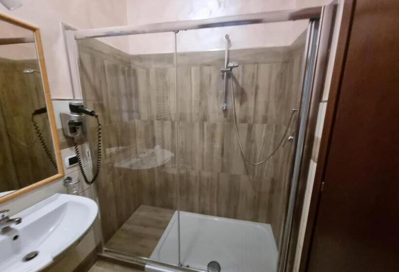 Отель Ristorante Da Valerio