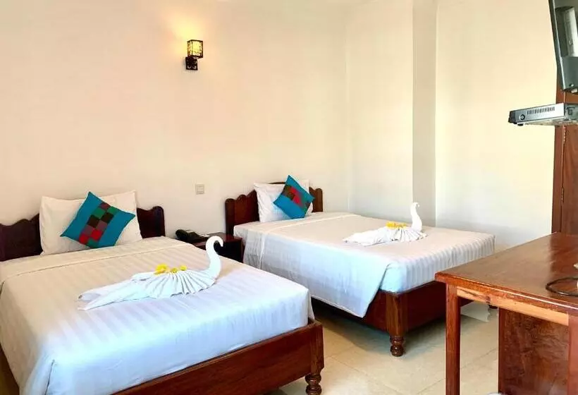 Hotelli The One By Nika