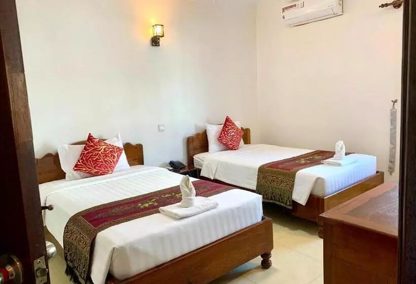 Hotelli The One By Nika