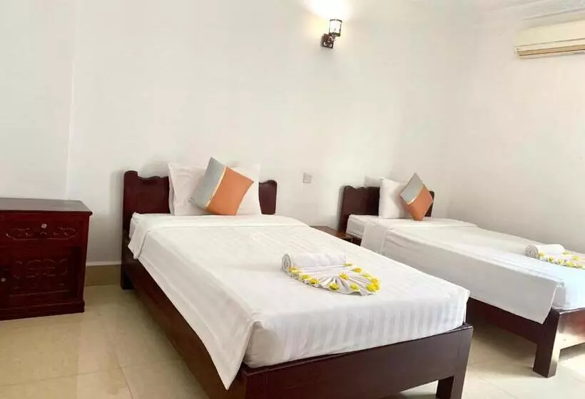 Hotelli The One By Nika