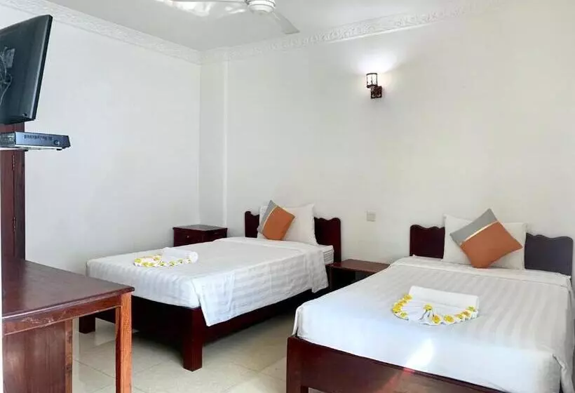 Hotelli The One By Nika