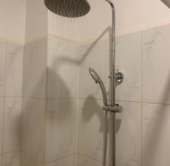 בית מלון כפרי The One By Nika