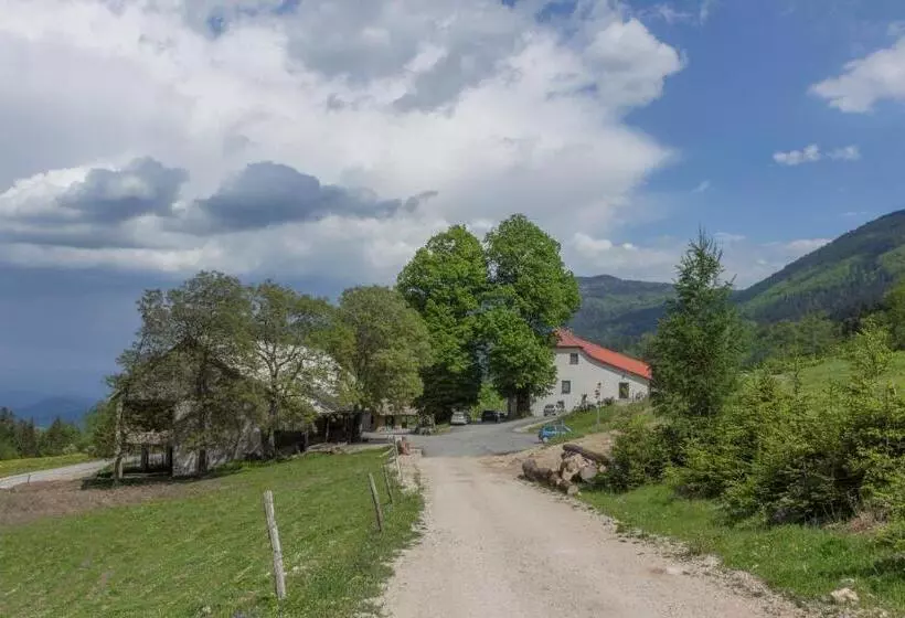 هتل Turistična Kmetija Toman
