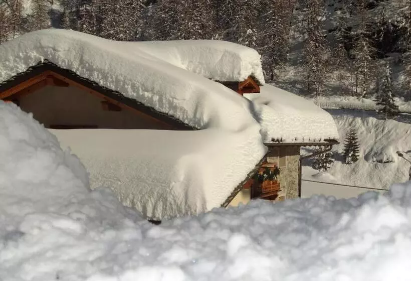 ペンション Anderbatt