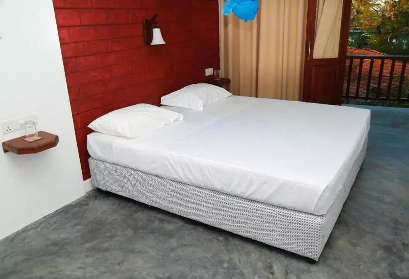 Majatalo Four Season Guest House