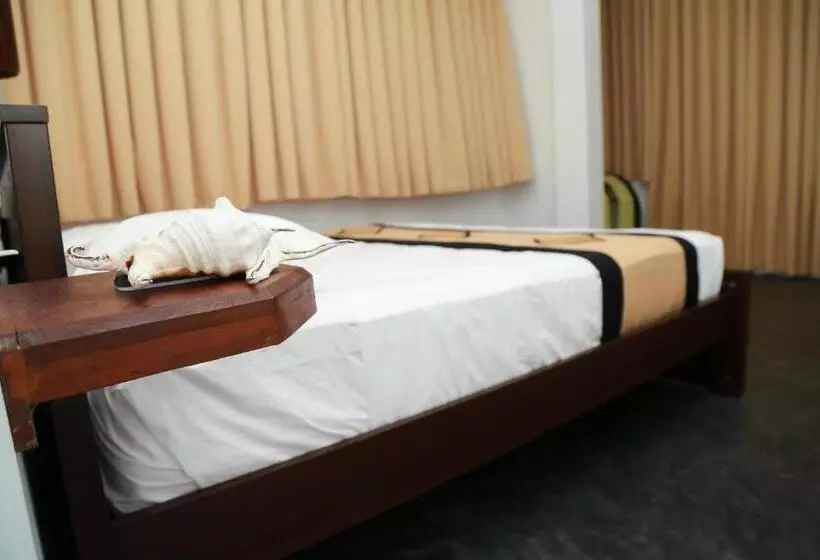 Majatalo Four Season Guest House