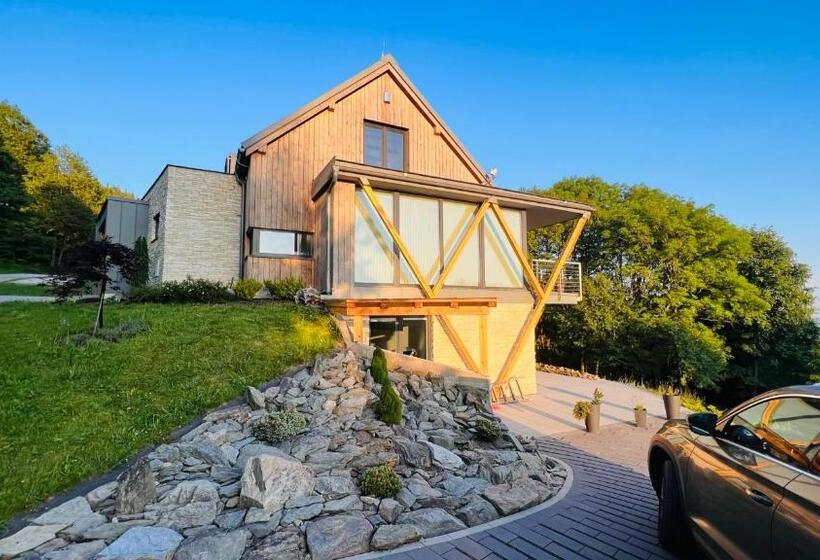 Majatalo Four Seasons In Benecko