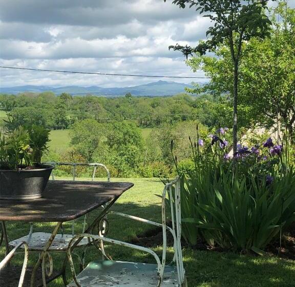 פנסיון La Fournio