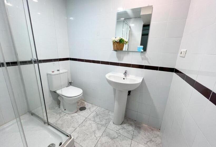 פנסיון Müde Hostel