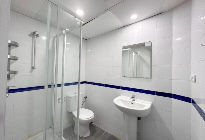 פנסיון Müde Hostel