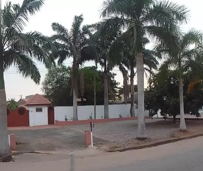 Majatalo Marrets International Villa