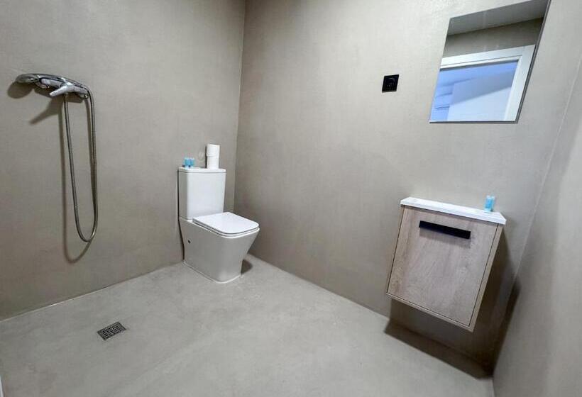 פנסיון Müde Hostel