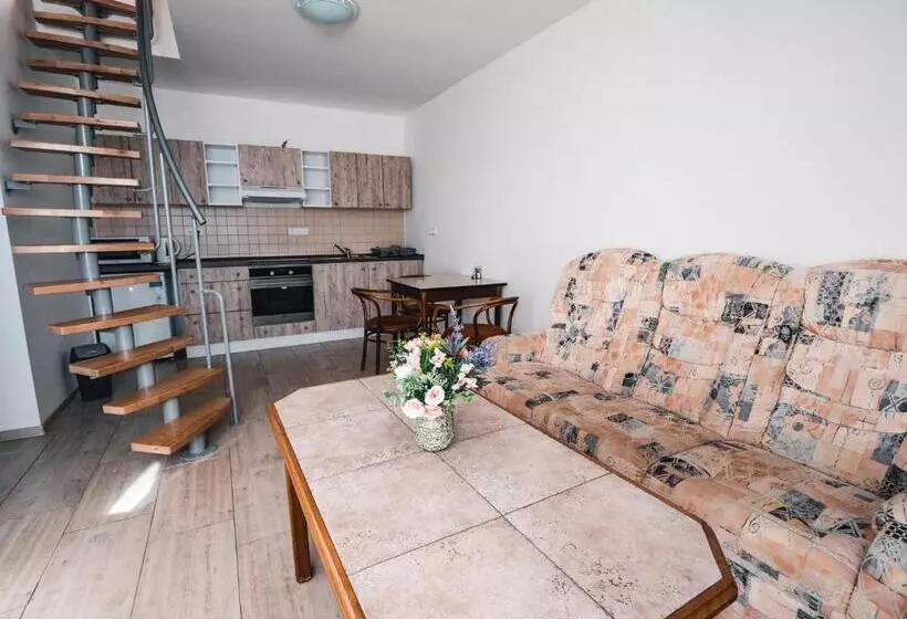 Majatalo Pelikan Purkarec