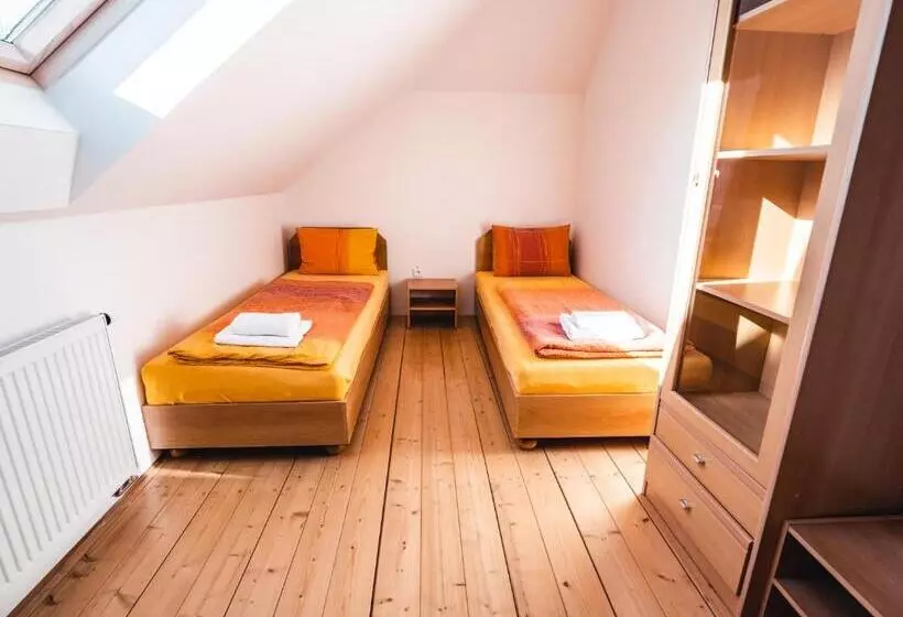 Majatalo Pelikan Purkarec