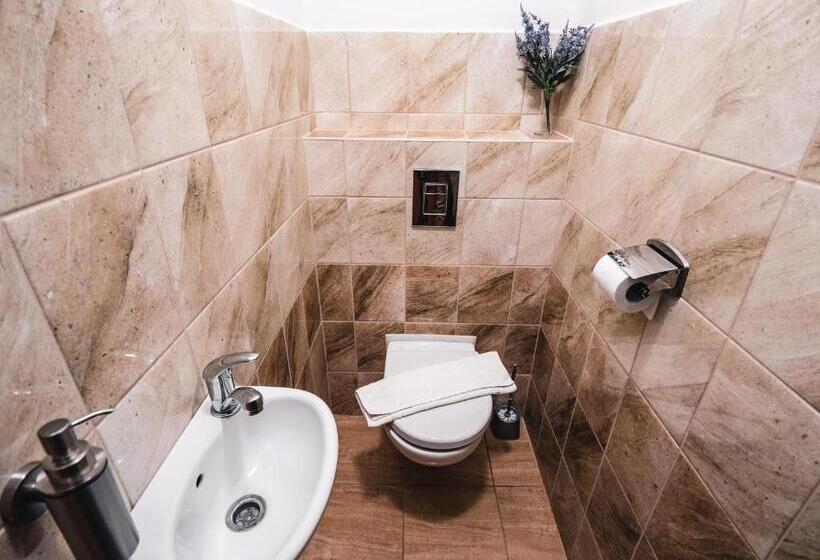 פנסיון Pelikan Purkarec