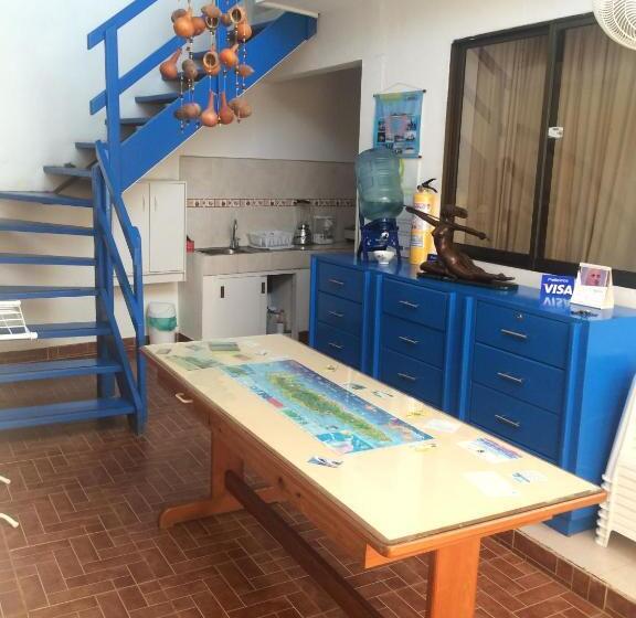 Pension Sarie Bay Inn