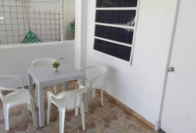 Majatalo Sarie Bay Inn