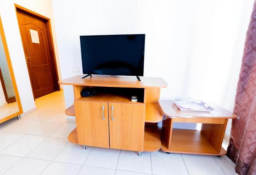 پانسیون Vila Babai