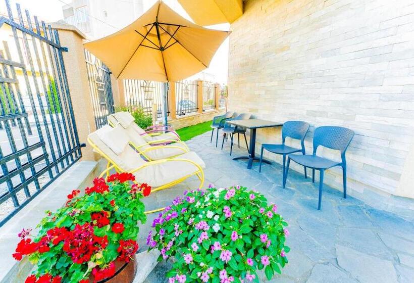 پانسیون Vila Babai