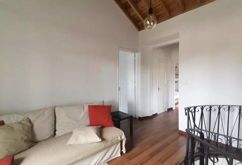 ペンション Welcomebuddy   O Moinho